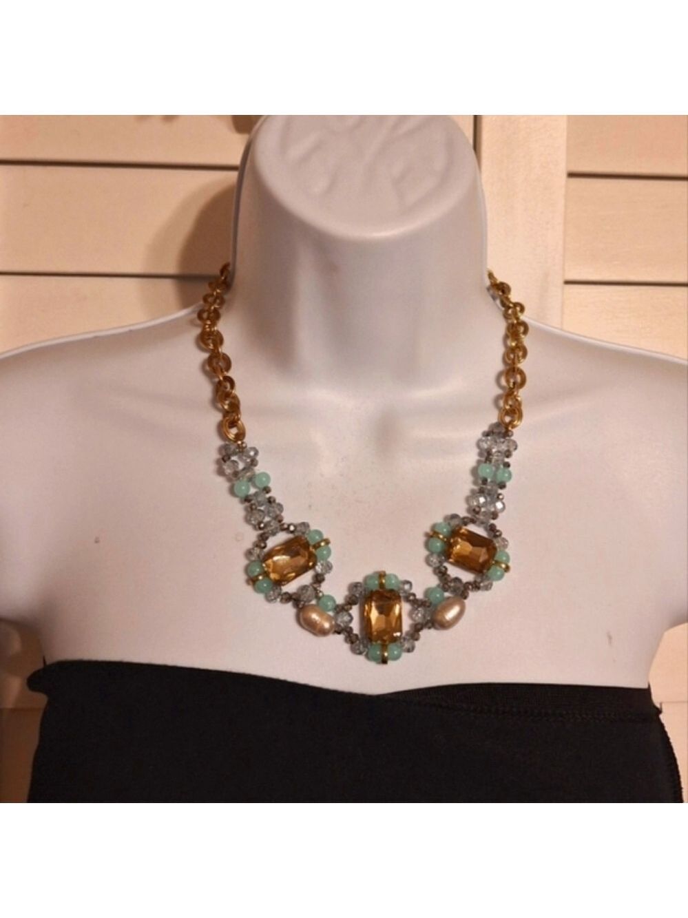Genuine pearls, natural Jade and rhinestones 18" + ext Statement Necklace - Picture 4 of 11